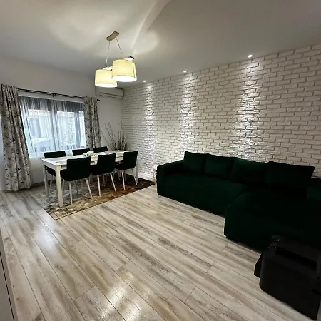 Mg Mamaia North Villa *
