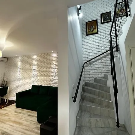 Mg Mamaia North Villa *